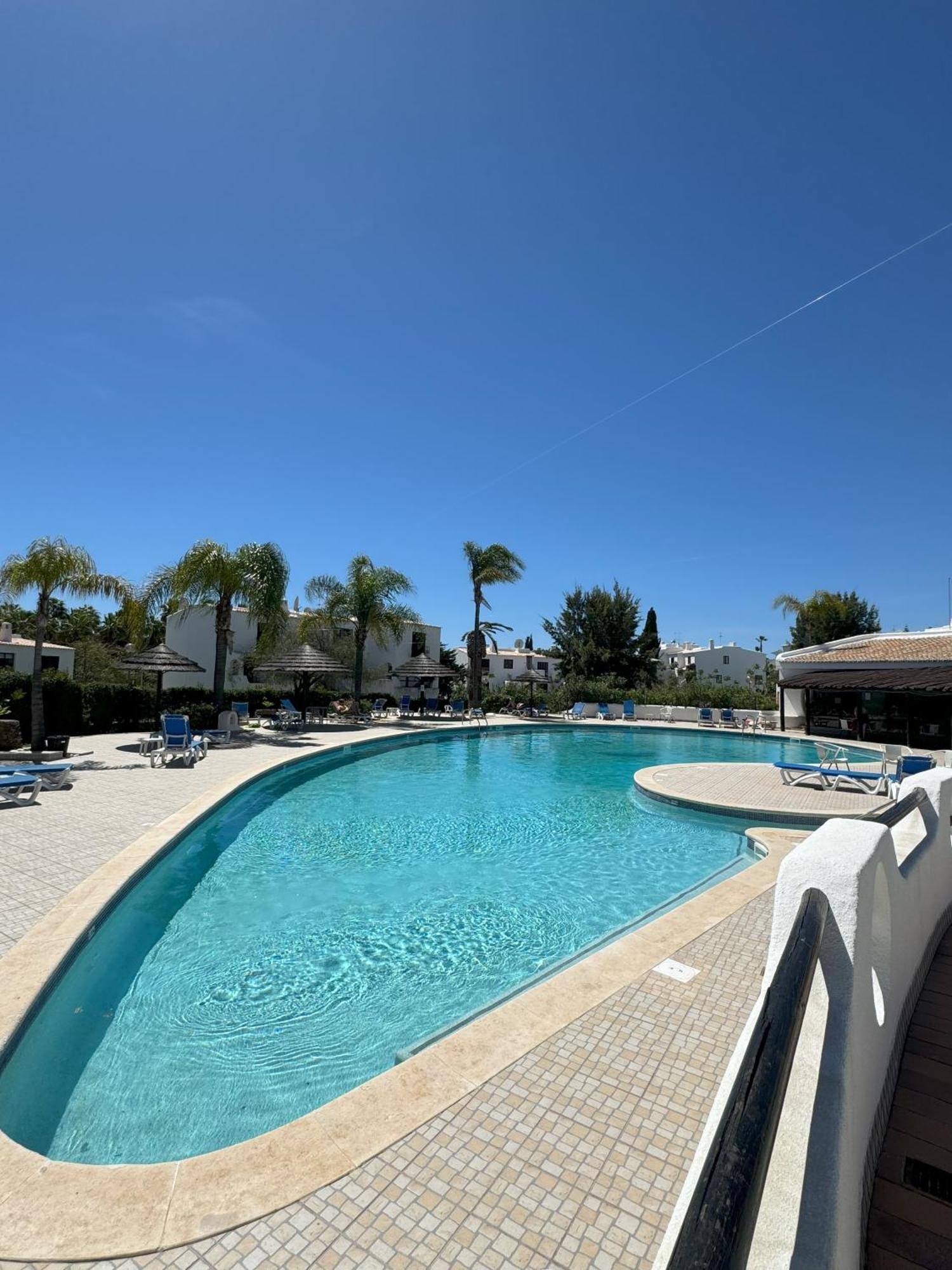 Coastal Retreat With Pool And Beach Access By Drago Rentals Albufeira Ngoại thất bức ảnh