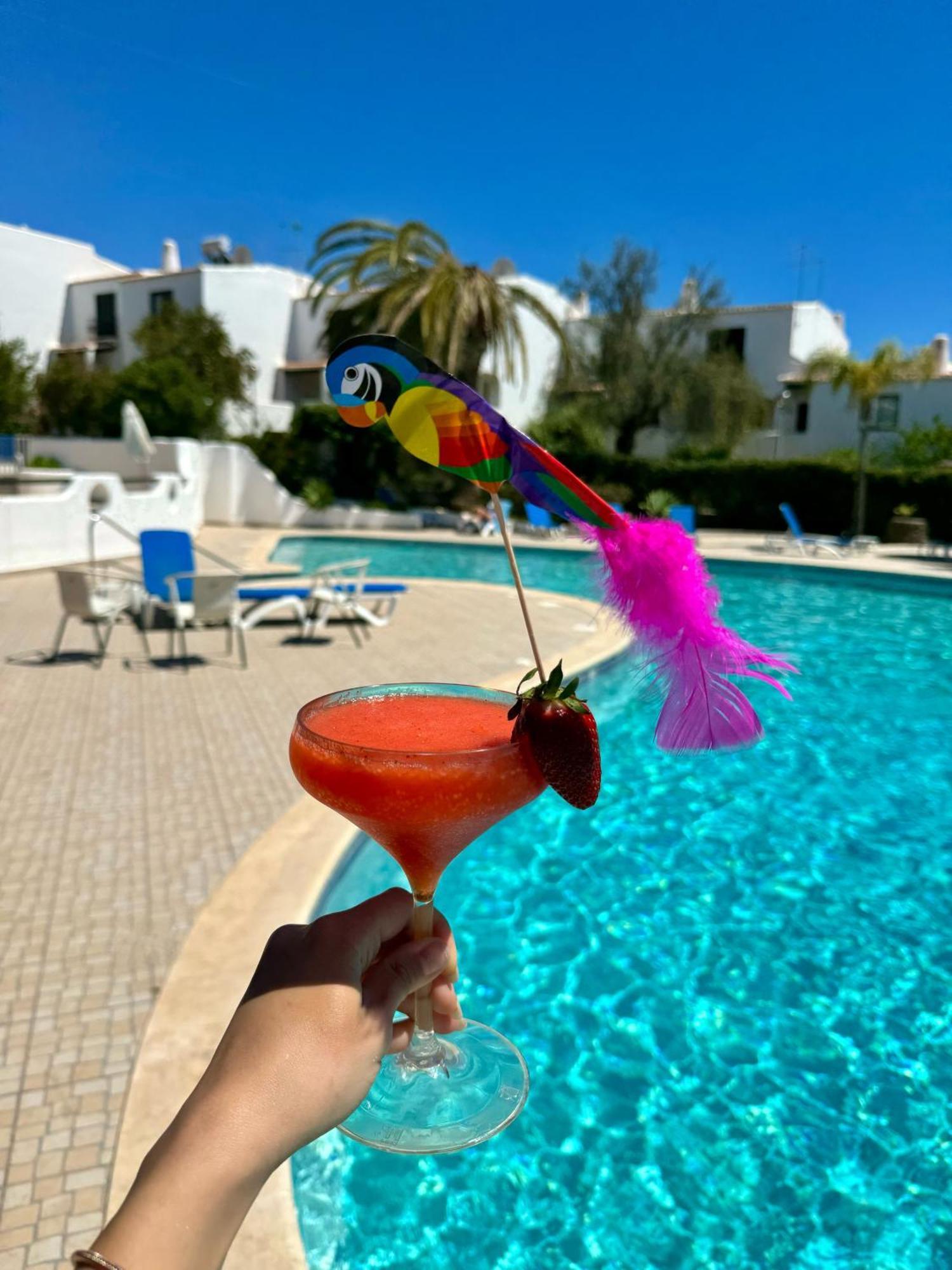 Coastal Retreat With Pool And Beach Access By Drago Rentals Albufeira Ngoại thất bức ảnh